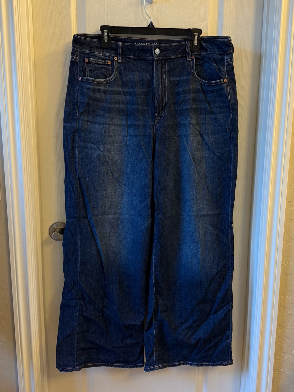 American Eagle Outfitters AE Super High-Rise Baggy Wide Leg Jeans